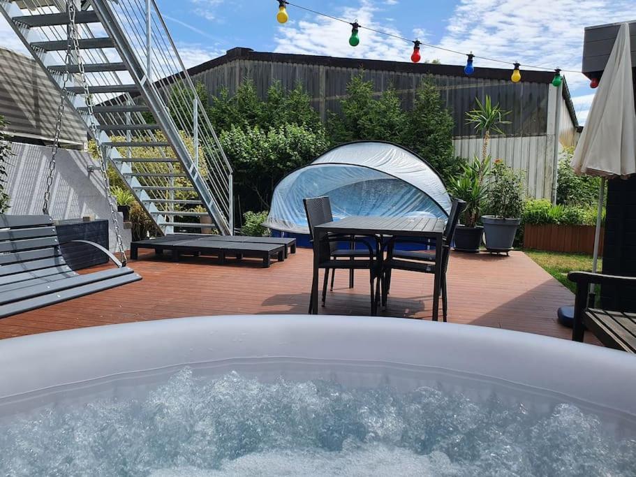 Kornhaus - Schoene Ferienwohnung Mit Pool, Kamin Und Terrasse Getynga Zewnętrze zdjęcie